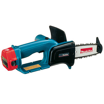 Аккумуляторная цепная пила MAKITA UC120DWAE