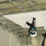 Магазинный шуруповерт Makita 6842