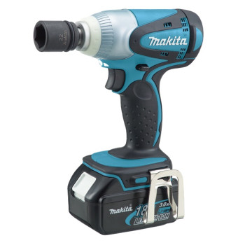 Аккумуляторный ударный гайковерт MAKITA DTW251RFJ